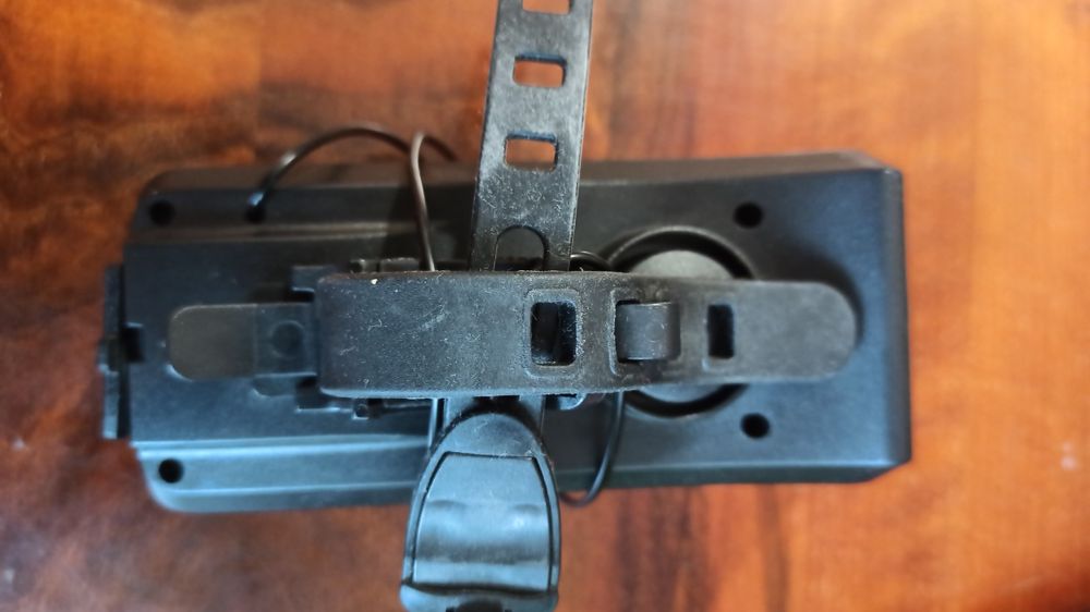 Фонарь на велик с  сигналом