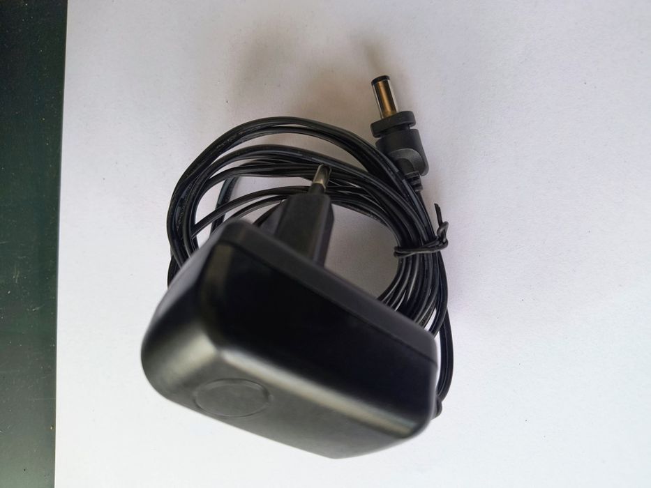 Alimentator 22V- 0,2A pentru electrocasnice 220V