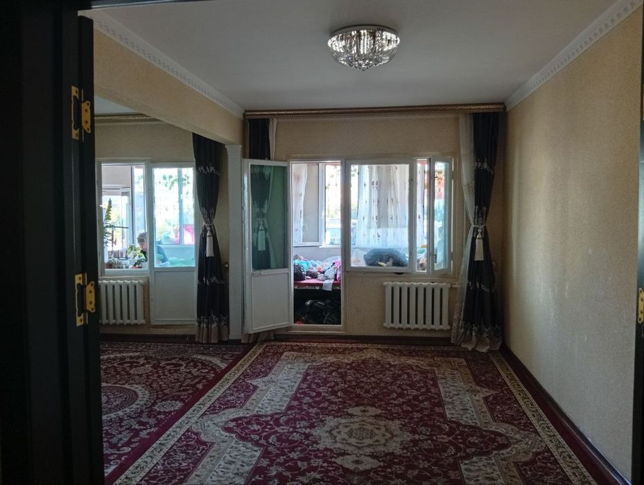 Kvartira sotiladi shayxontoxur rayon bel tepa  5/3/5/ 108m²