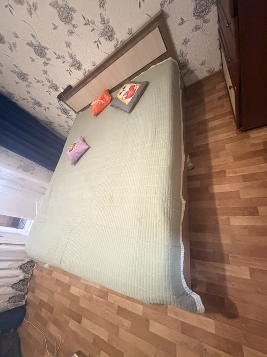 Продам кровать двухспальная