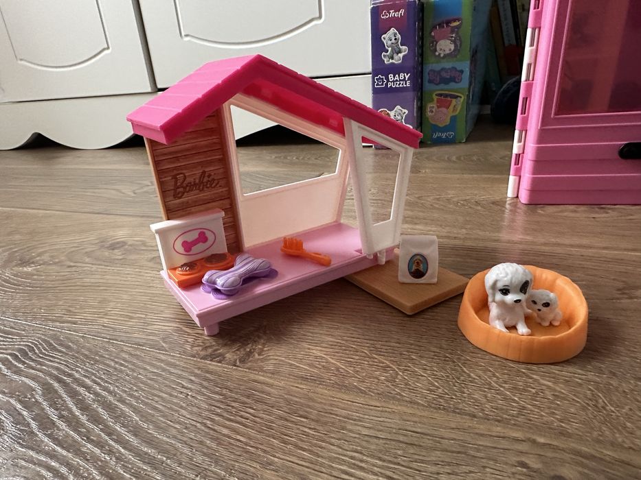 Къща Барби, Гардероб Барби, Къща за дом. любимец Барби