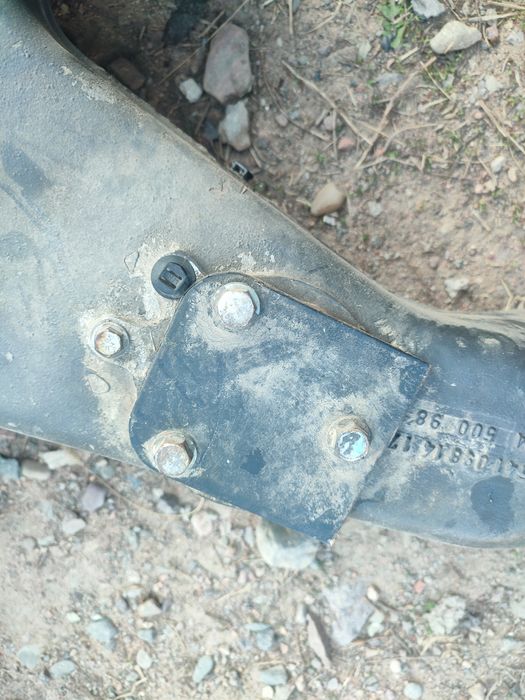 Паук на Мерседес Актрос