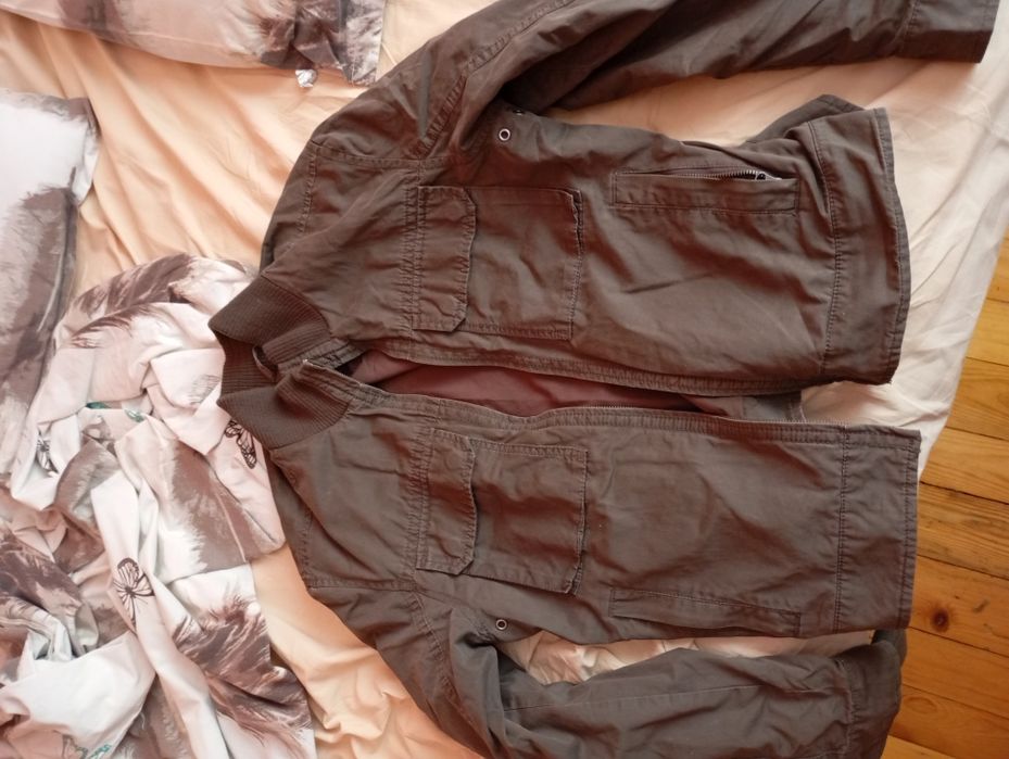 Мъжко яке за носене.