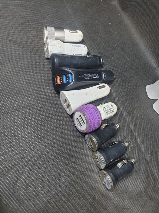 Зарядка в прикуриватель