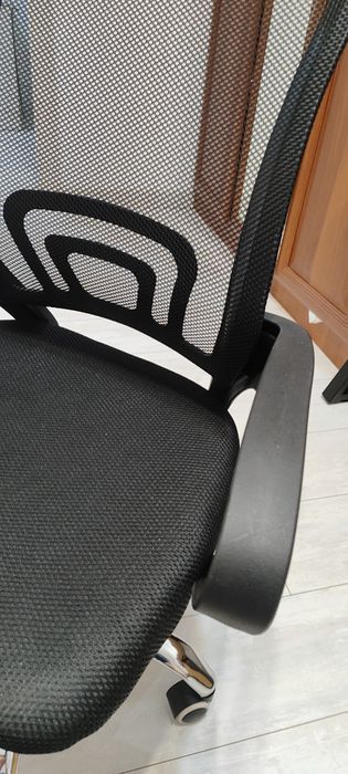 Продам компьютерное кресло