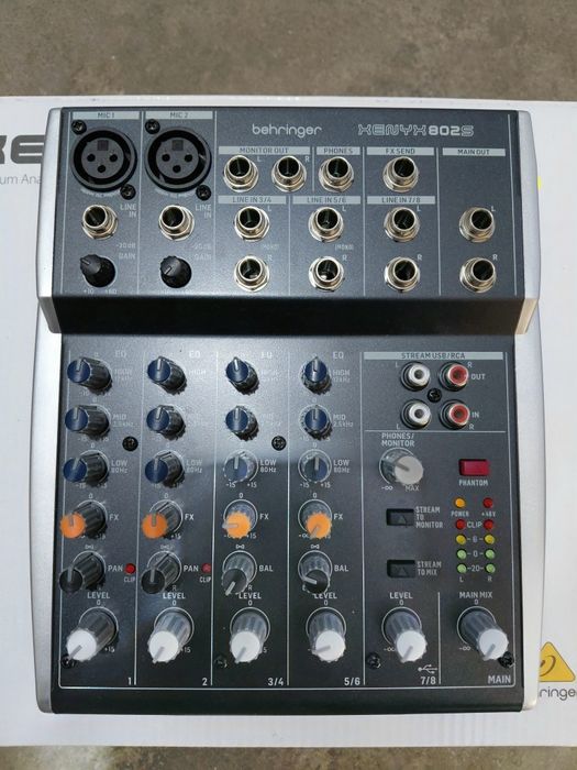 Vând URGENT Mixer Behringer Xenyx 8002S