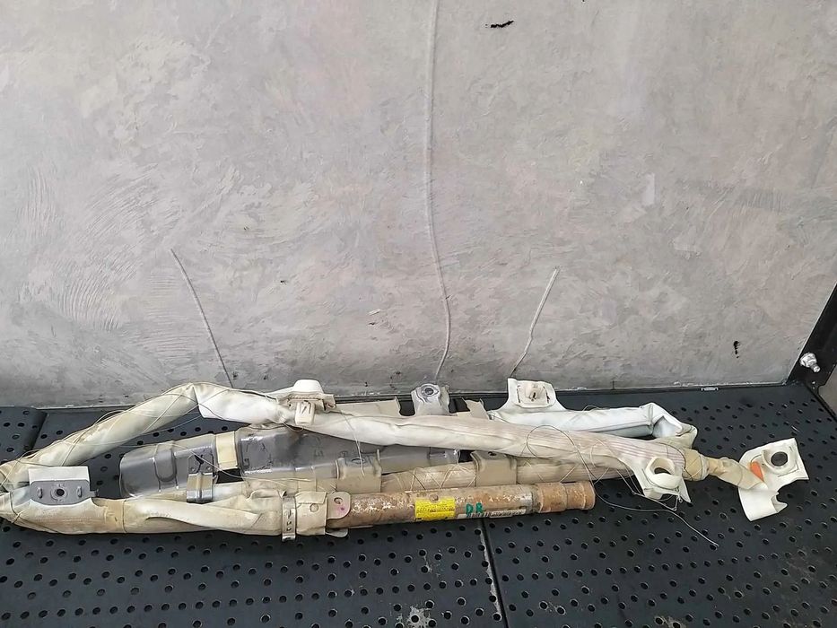 Airbag cortina dreapta toyota auris e15