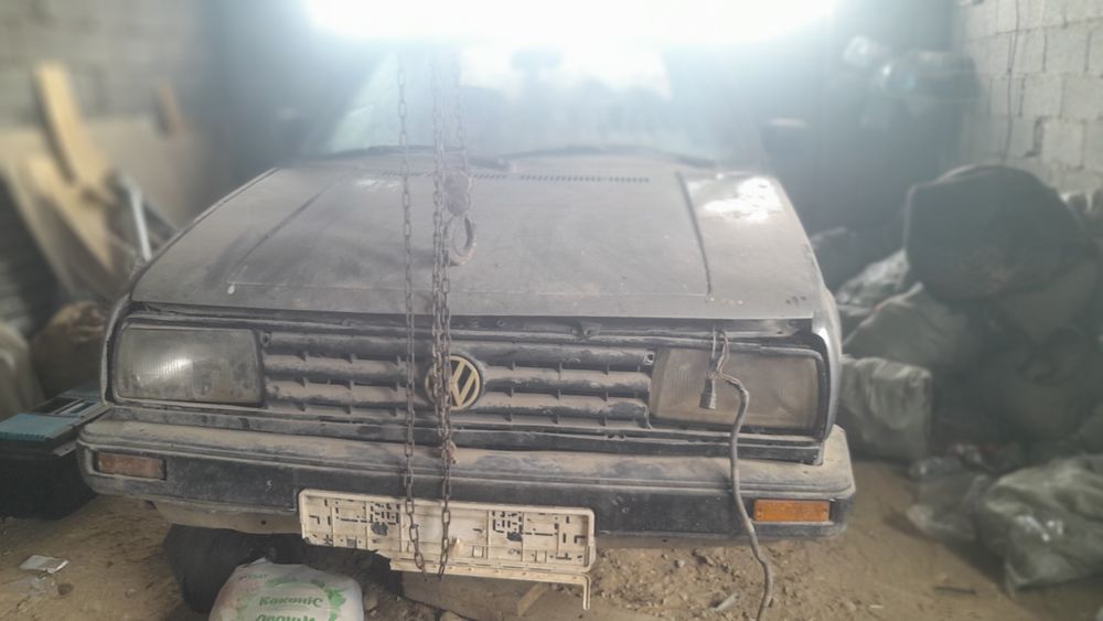 Автомобиль Volkswagen Jetta