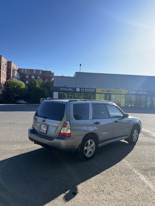 Продам subaru forester sg9