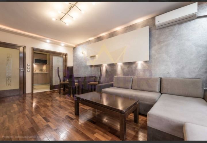 Дава се под наем Тристаен апартамент в Варна, Левски - 100 кв.м за 969 € - Снимка #6