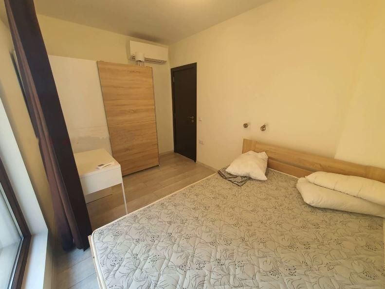 Дава се под наем Тристаен апартамент в Варна, Център - 73 кв.м за 610.98 € - Снимка #6