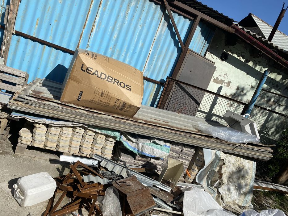 Есік сатылады и профнастил