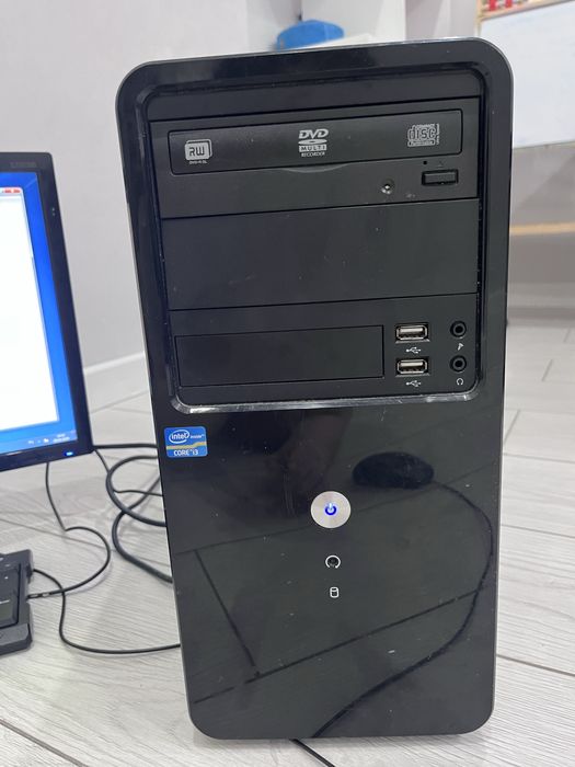 Продам офисный компьютер