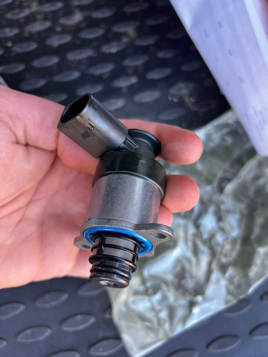 Regulator/supapa resiune pompa inalte 1 462 C00 987