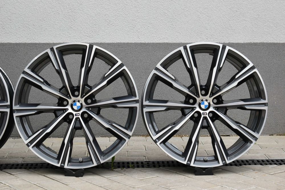 20'' Джанти BMW X5 X6 G05 G06 M740