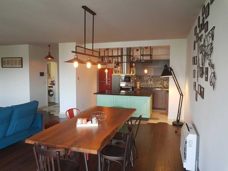 Дава се под наем Двустаен апартамент в Бургас, Лазур - 59 кв.м за 219.3 € - Снимка #3