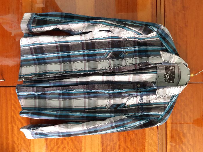 vand camasa originala QS red dnm