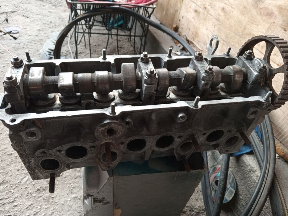 Головка блока 1.8