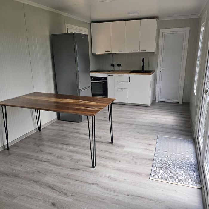 Container tip Casa  8x3  gata de locuit.