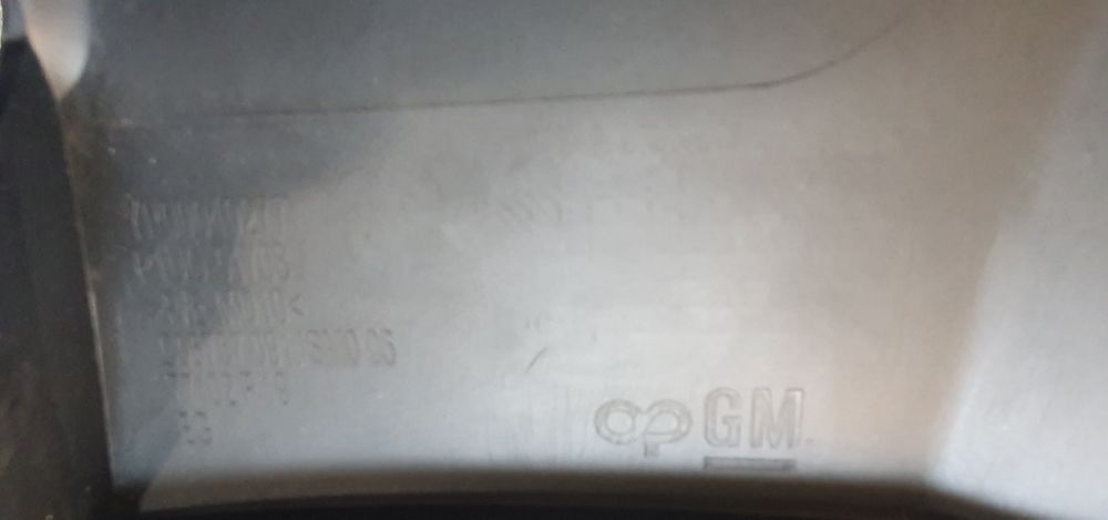 Ornament bara fata Opel Grandland X, partea stg YP00040280
