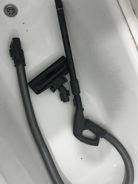 Запчасти от пылисоса ЛЖ