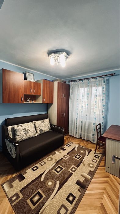 Apartament cartier Negoiu etaj 4