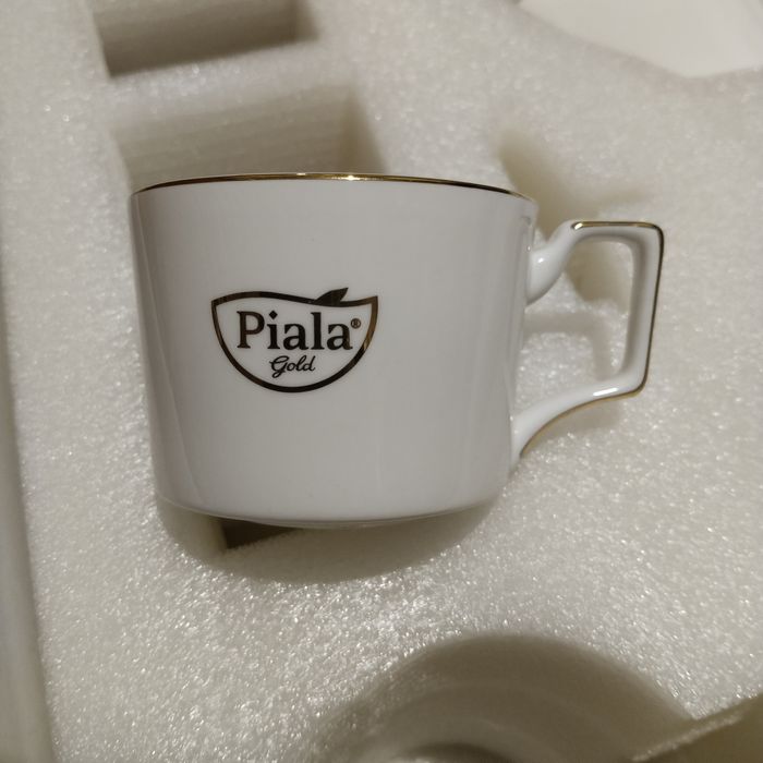 Чайный сервиз на 6 персон