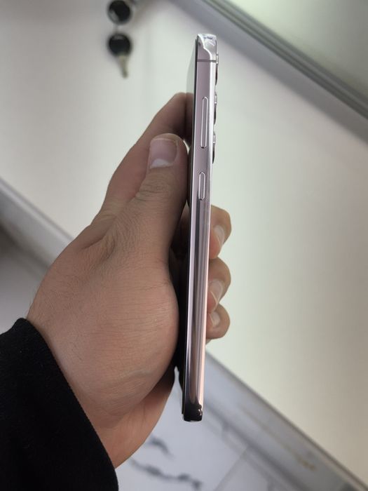 Samsung S23+ 256gb ozu 8