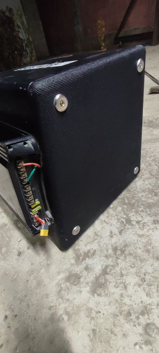 Сабвуфер с 4х канальным усилителем