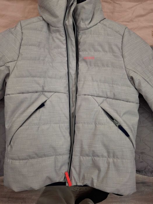 Детско яке за момиче,Декатлон,идеално състояние,10 години