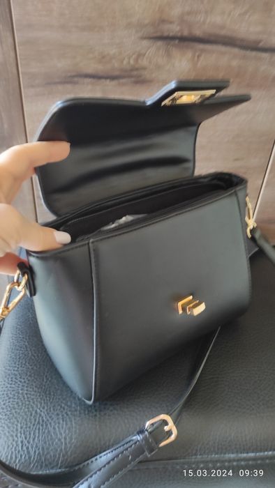 Нова дамска чанта