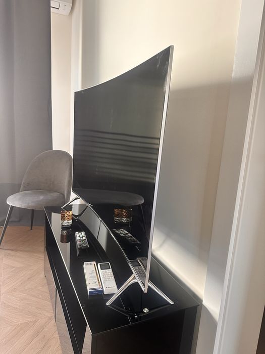 UA55KS9500K ca televizor 55” KS9500 Curved 4K SUHD