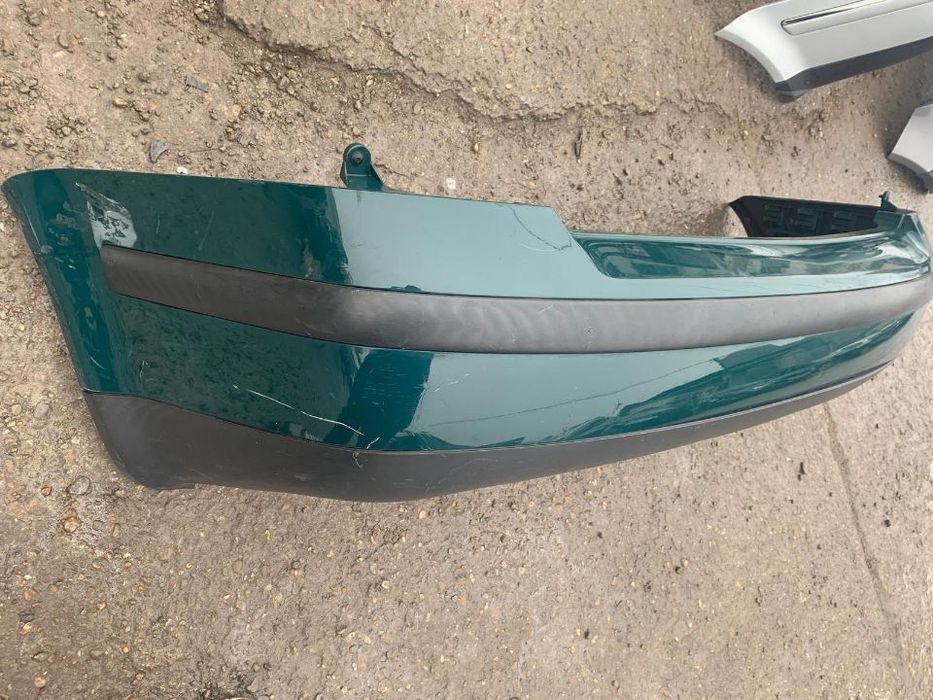 Spoiler / Bara Spate VW Passat B5.5 Berlina / Sedan 2001 - 2005 cu Mici Defecte / Imperfectiuni