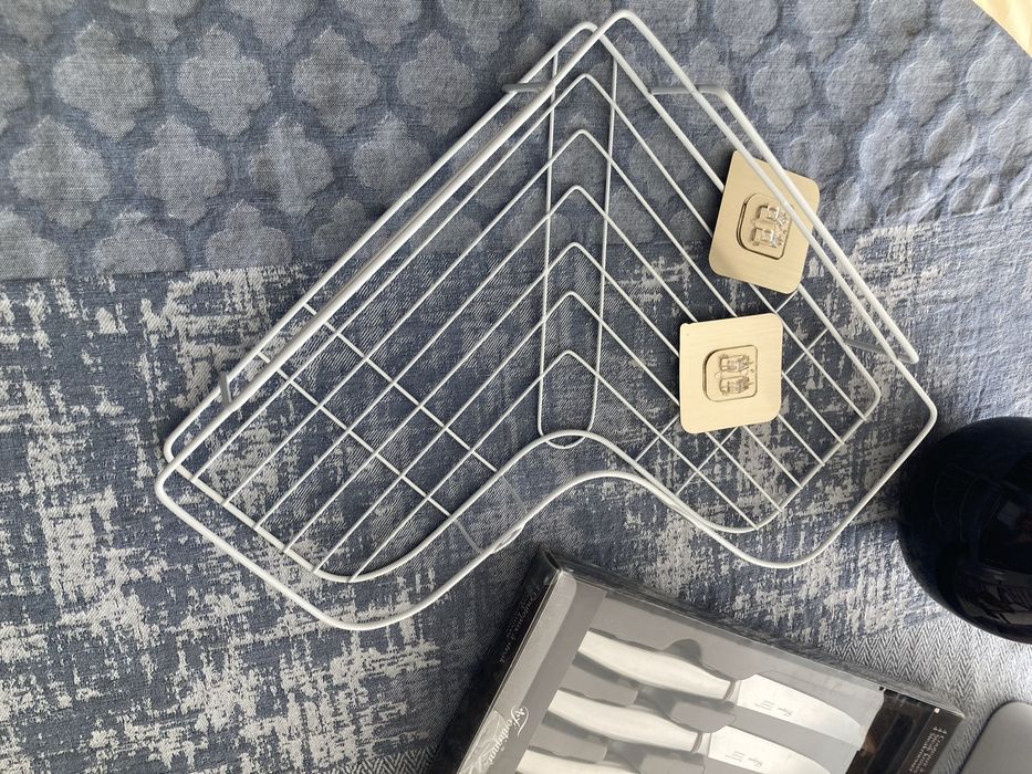 Етажерка за баня