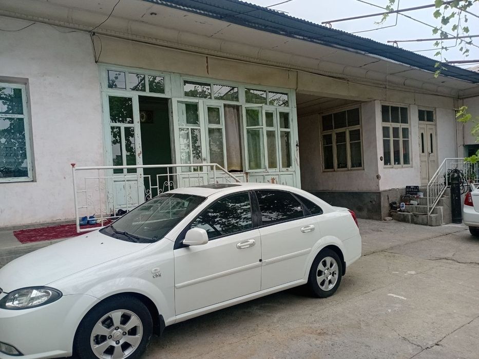 Учака сотлади Янгихайот Олчазор Махала си 112 сутг сотлади метров Якин