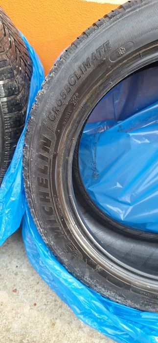 Anvelope 215 50 17 all season