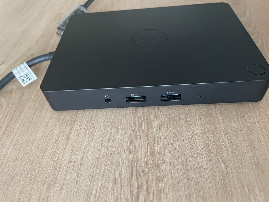 docking station  Dell, modelul WD15
