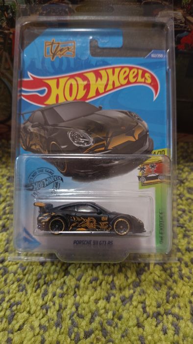 Hot wheels mainline premium devanzare