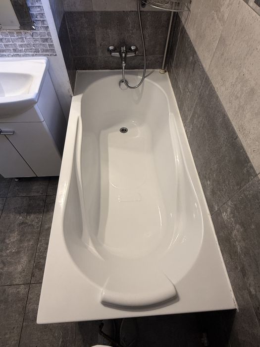 Vană baie 150x70x55 cm + robinet/baterie