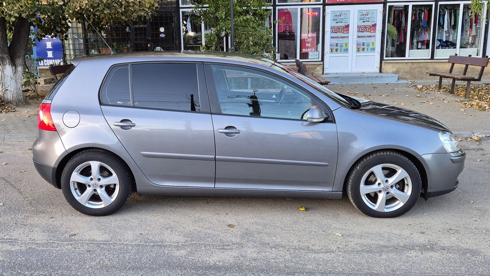 VW Golf 1,9 diesel,6 trepte-impecabil!!