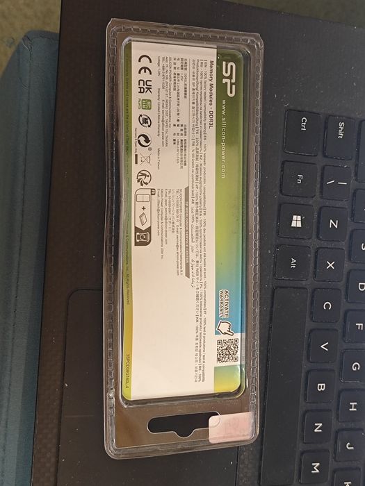 Samsung рам памет за лаптоп 4GB 1RX8 PC3L-12800S-11-13-B3 SODIMM   DDR3 SDRAM
