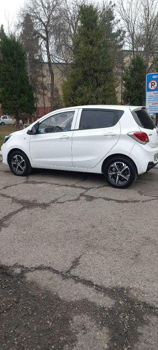 Электромобиль CHANGAN Benben E-star (2023 г.в.)