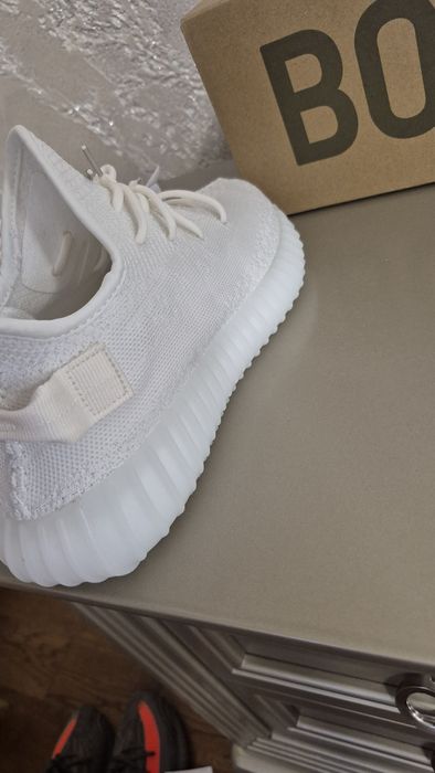 Yezzy 350 full white
