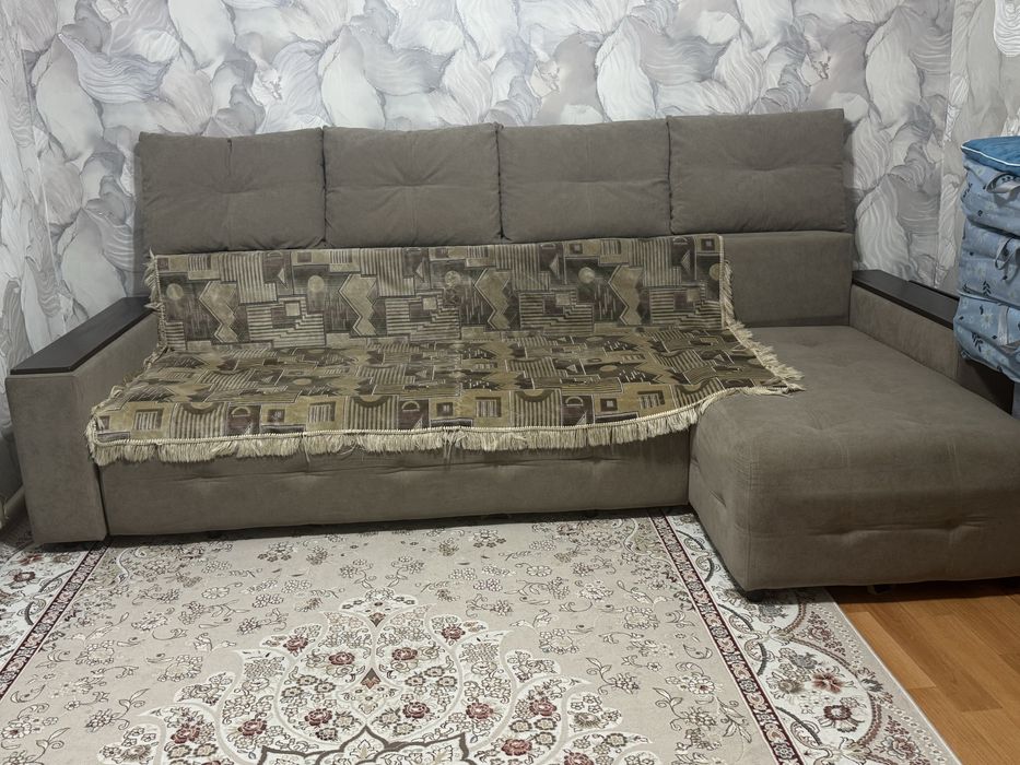 Продам почти новый
