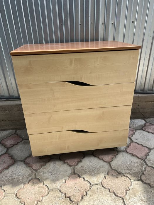 Продам Камод б/у для вещей