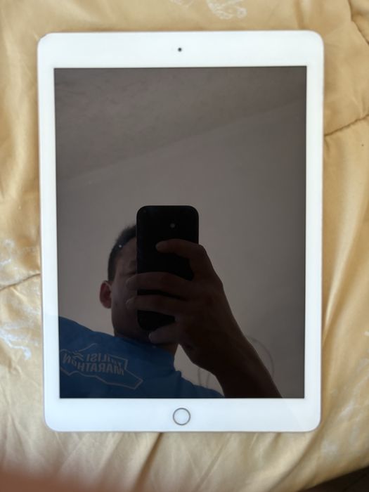 Ipad 5 128gb в хорошем состоянии