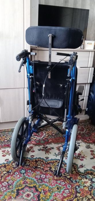 Инвалидная коляска