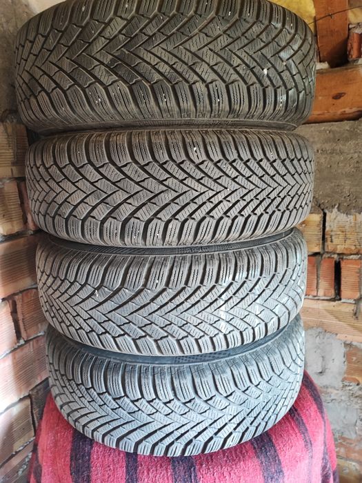 Зимни гуми 195/65/15