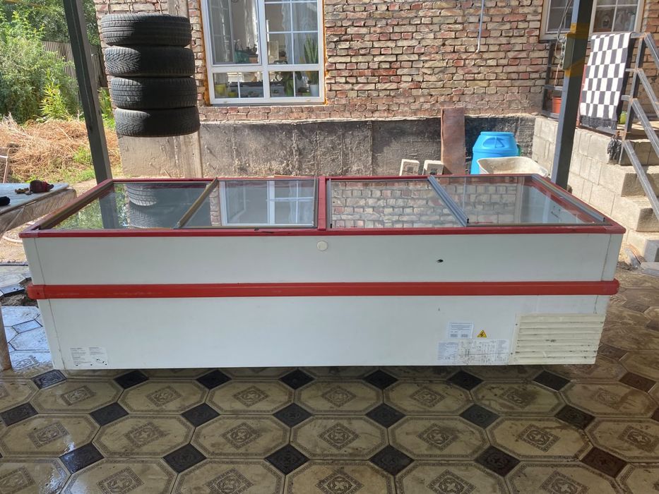 Морозильник Mondial