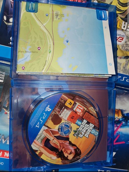 GTA V cu hartă PlayStation 4